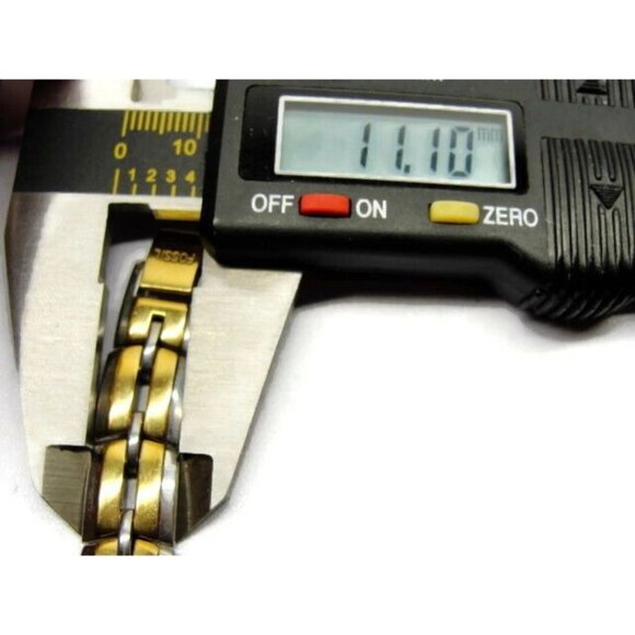 Fossil F2 ES-9946 30M WR St. Steel Two Tone Ladies Watch Analog Quartz New Batt - Picture 5 of 12